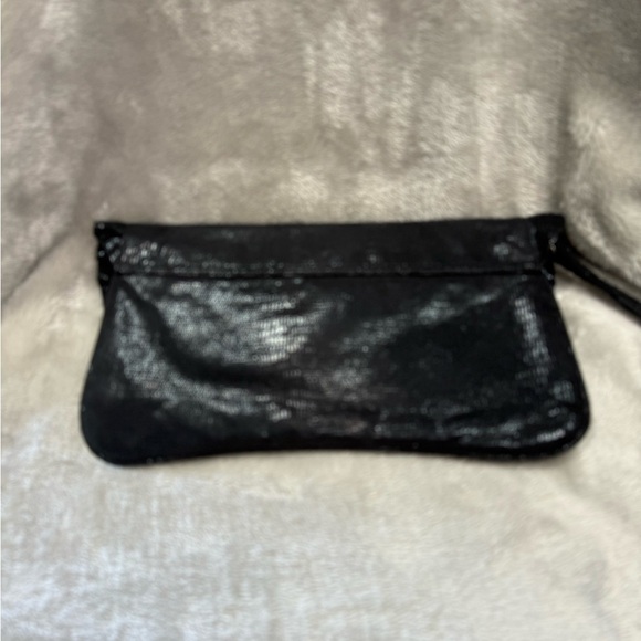 Steve Madden Black Ruffle Wristlet Clutch - Picture 6 of 9